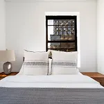 Chic 3Bd 1Bath Space Close To East River Walk