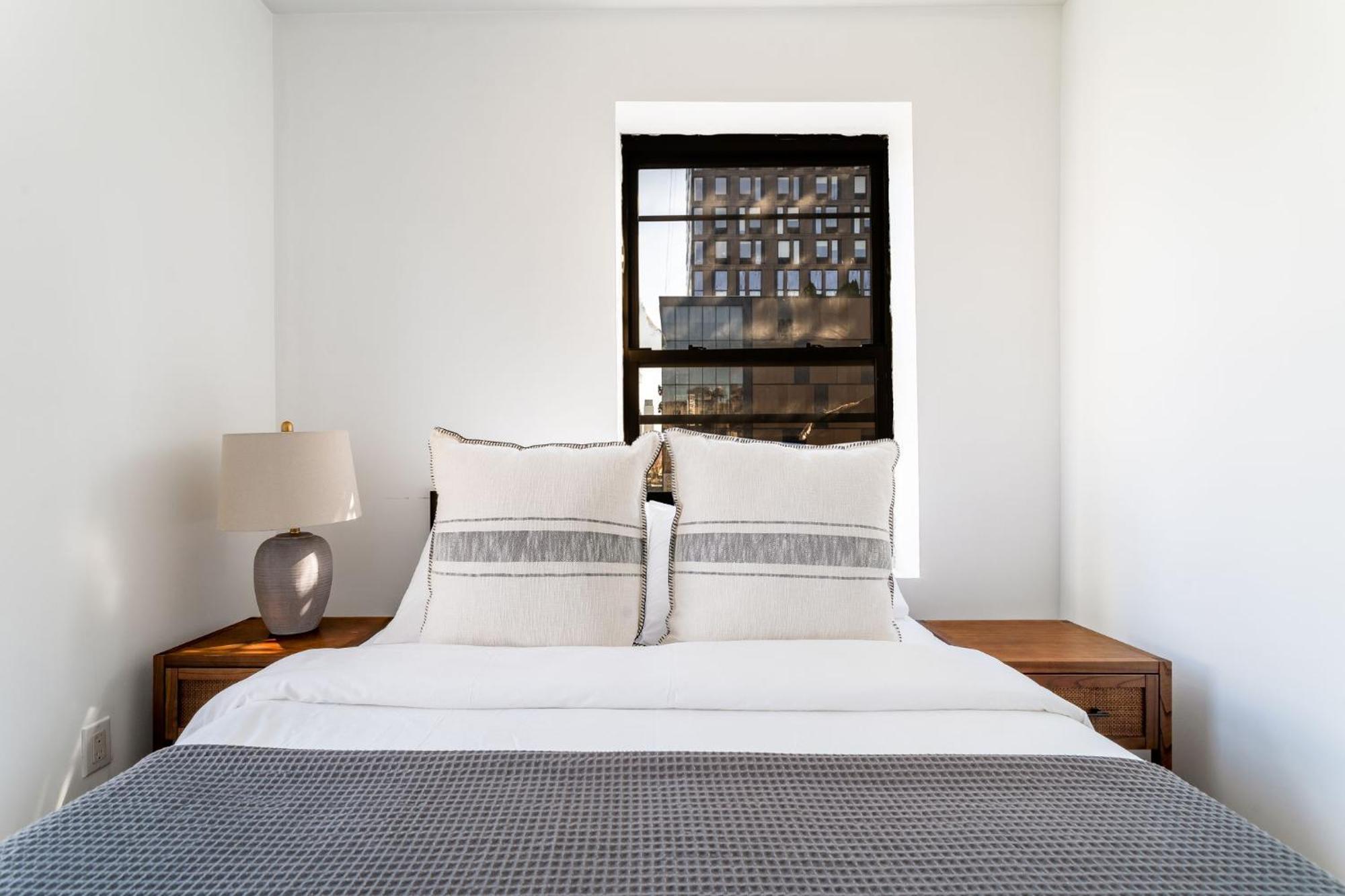 Chic 3bd 1bath Space Close To East River Walk *